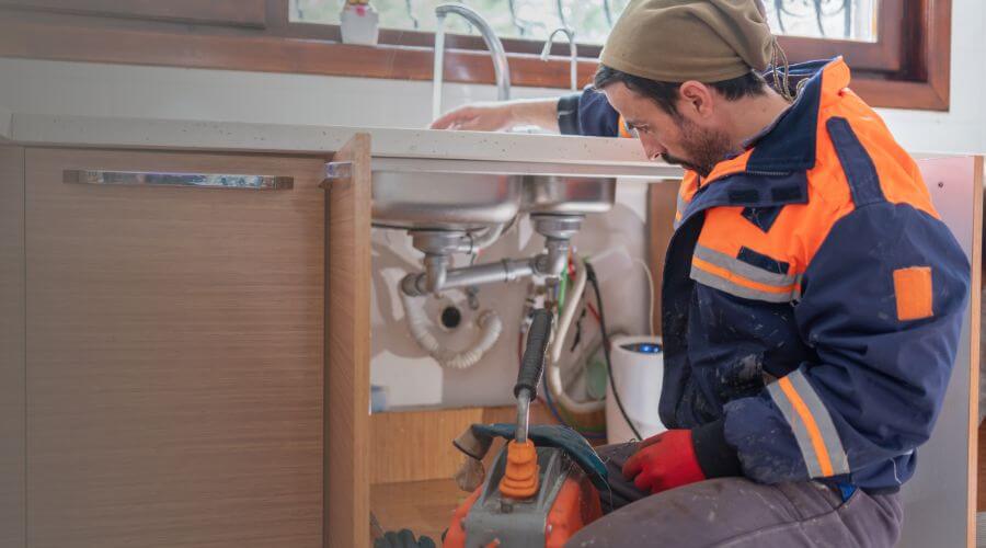 Professional emergency plumbing in Center, TX